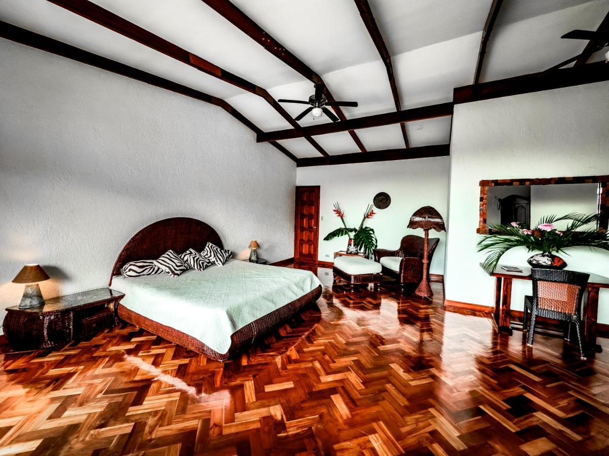 Canal Grande Lodge Piedades Eksteriør billede