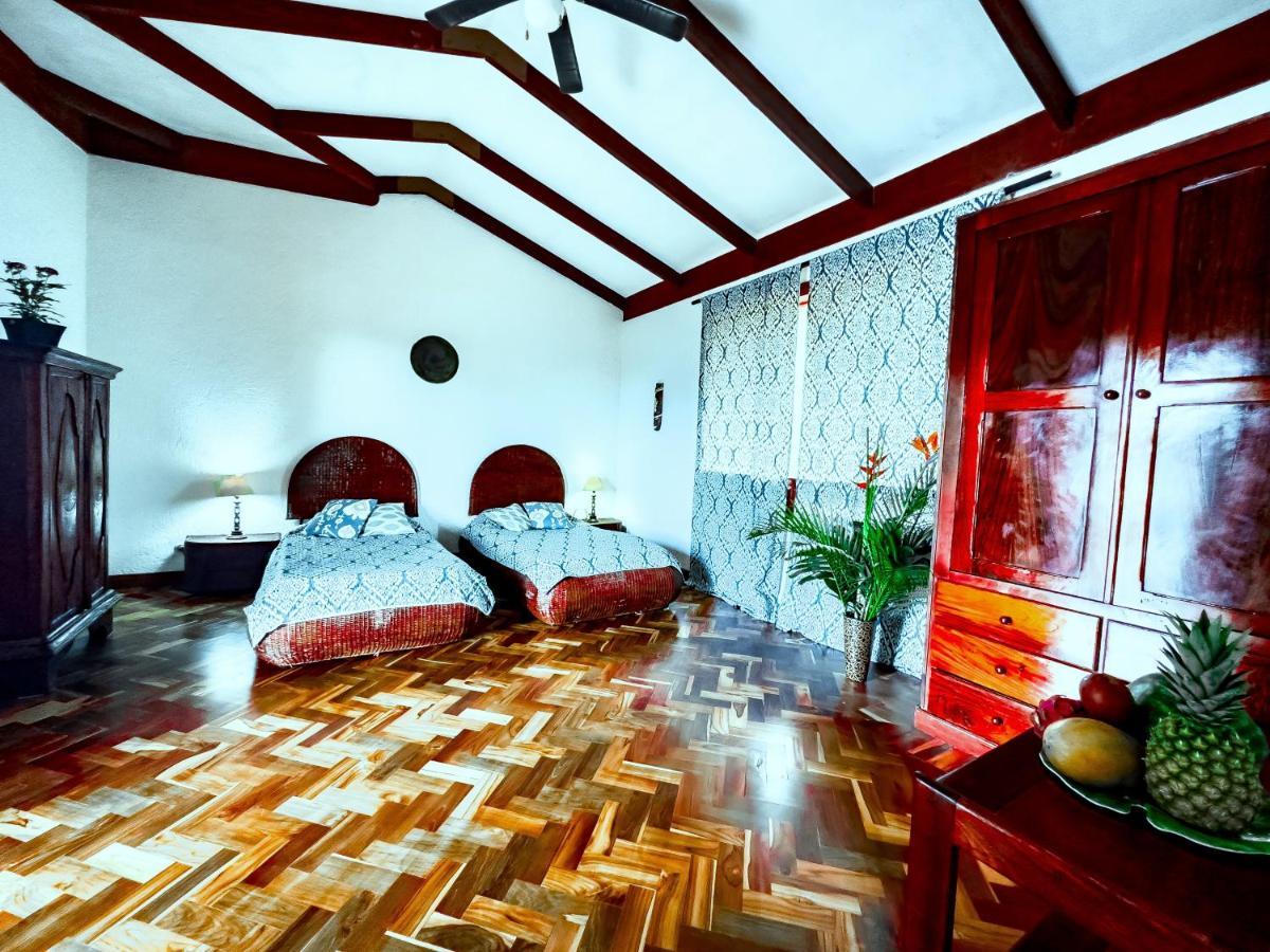 Canal Grande Lodge Piedades Eksteriør billede